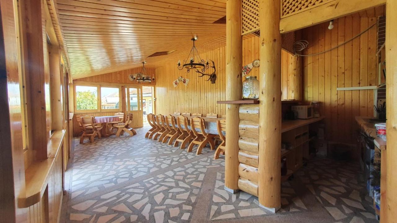 La Mosu-N Retezat Guest House Nucsoara  Eksteriør bilde